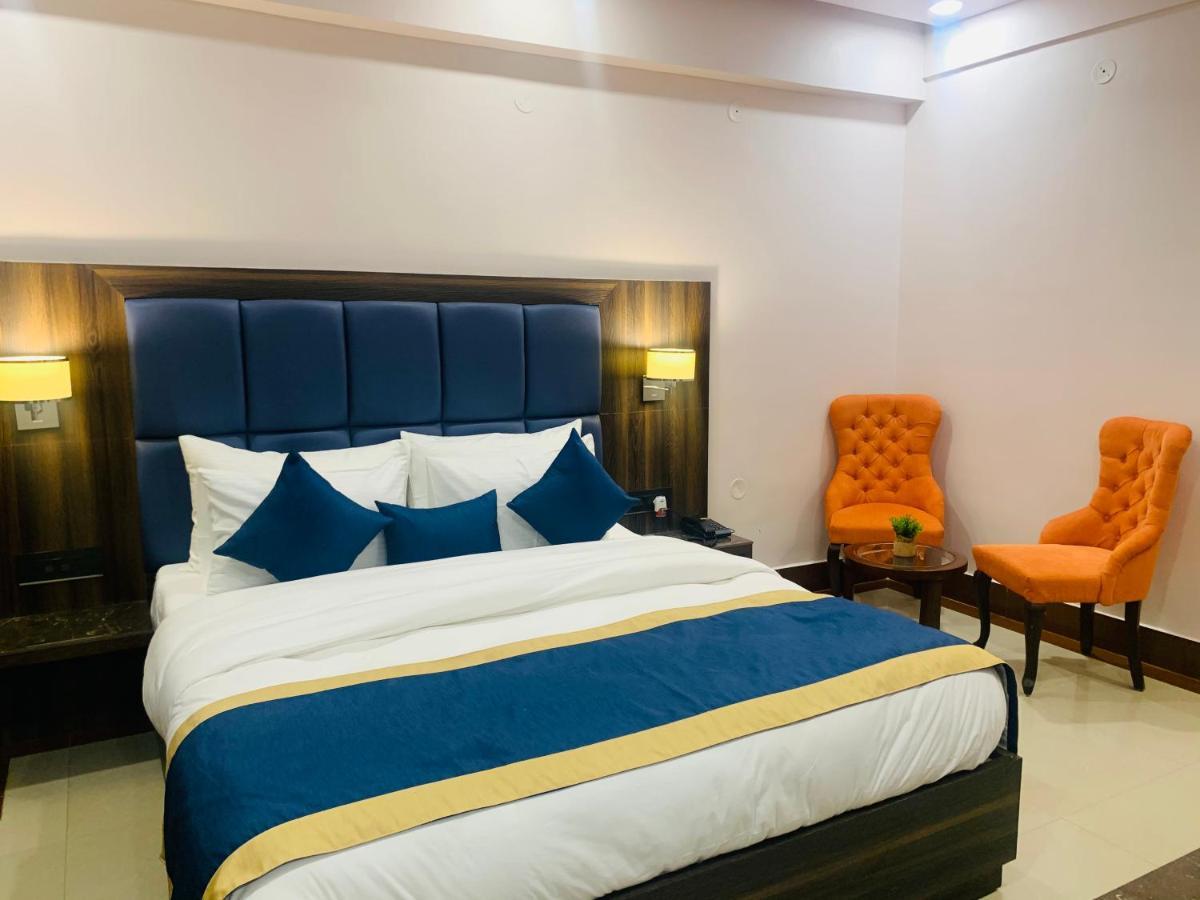 The Pearl Bliss Hotel ปัฏนา ภายนอก รูปภาพ