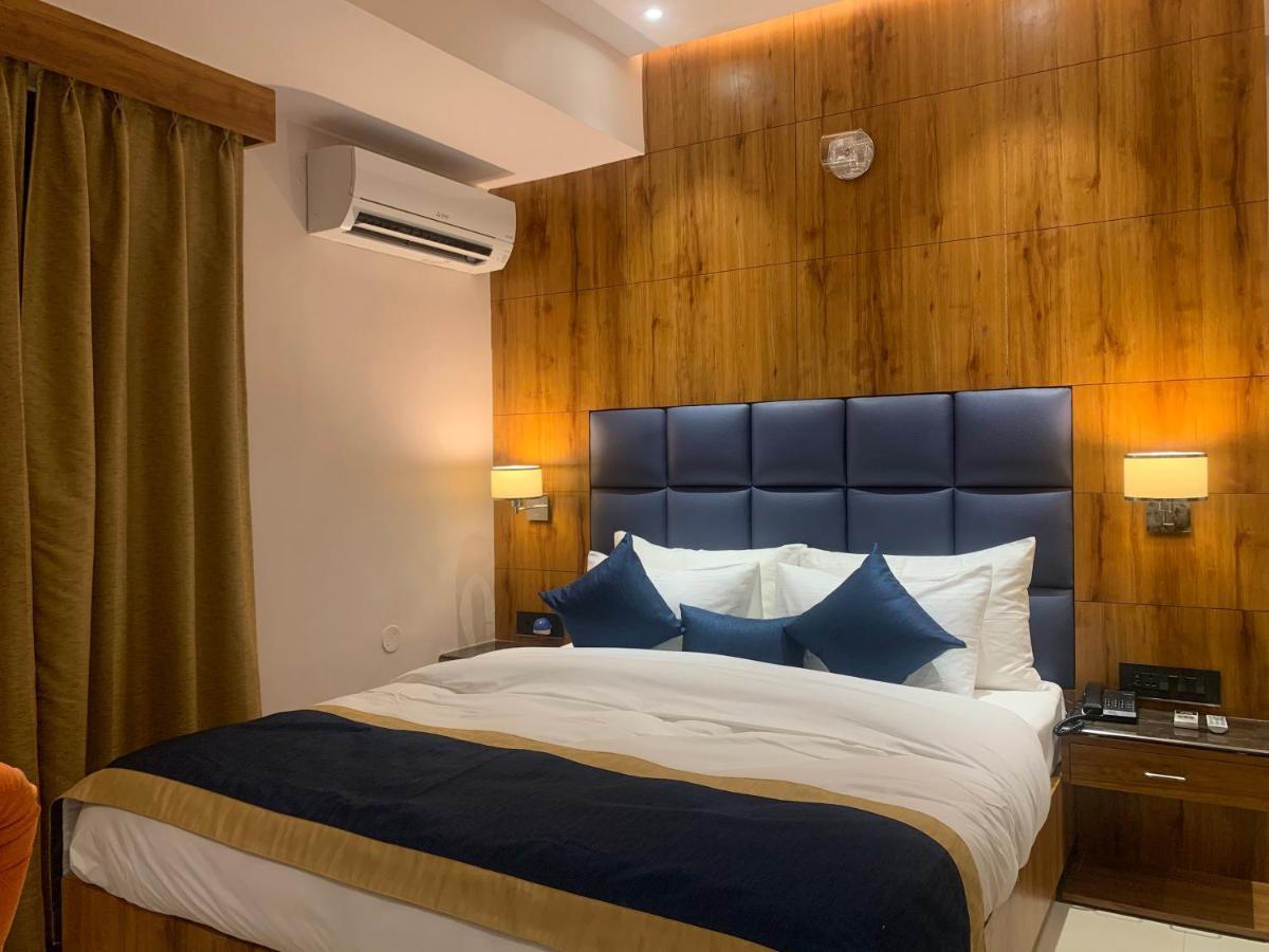 The Pearl Bliss Hotel ปัฏนา ภายนอก รูปภาพ