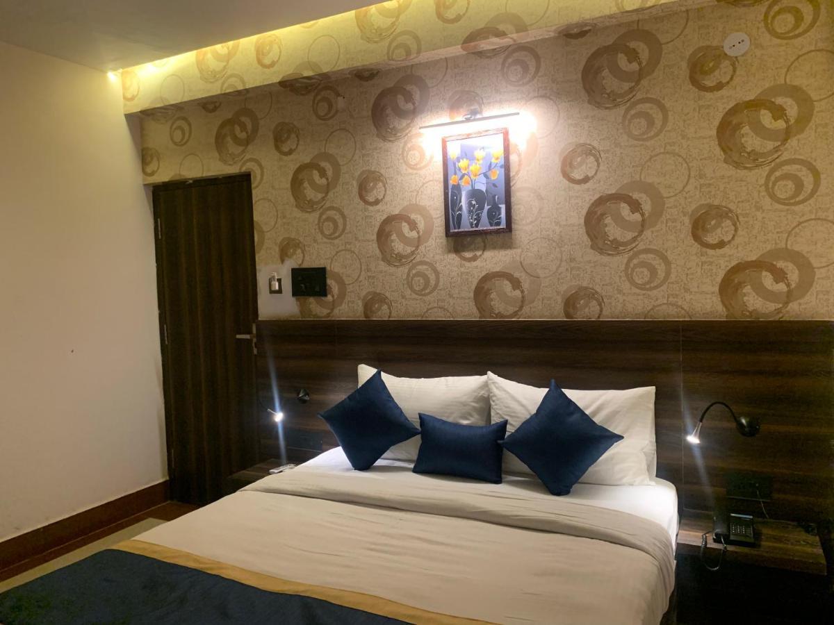 The Pearl Bliss Hotel ปัฏนา ภายนอก รูปภาพ